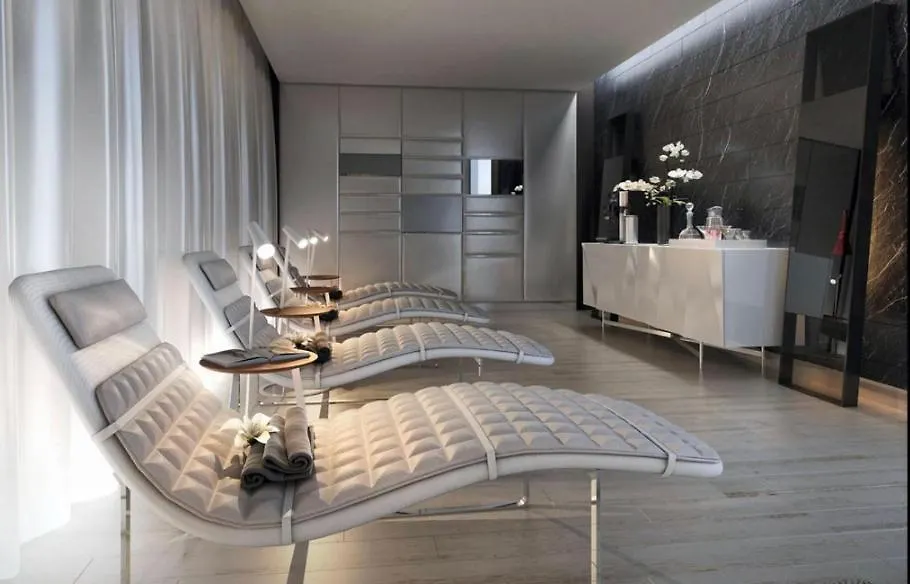 Damac Royale Apartment Dubai 0*,